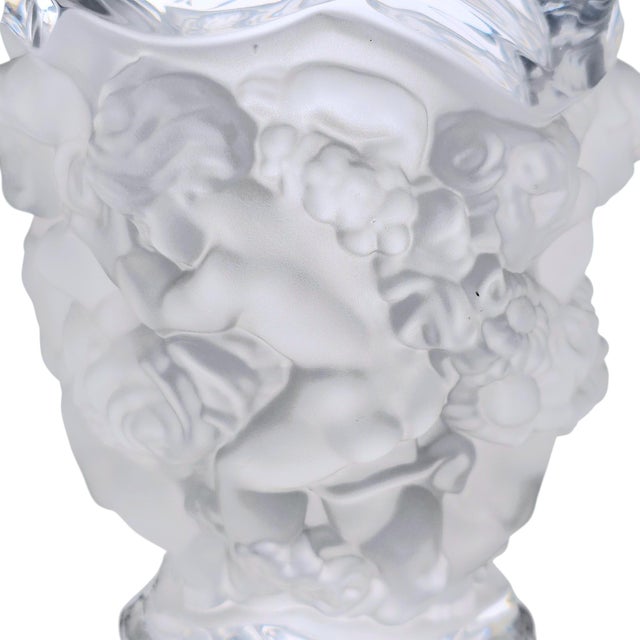 Late 20th Century Bombay Company German Frosted Cherub Lead Crystal Vase 7.25" For Sale - Image 5 of 12