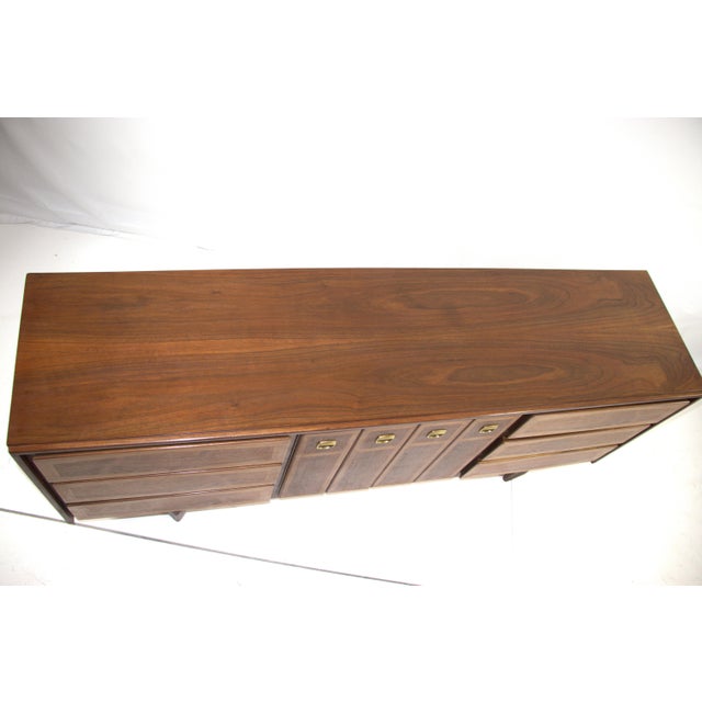 1960s Mid Century Modern Dresser For Sale - Image 9 of 10