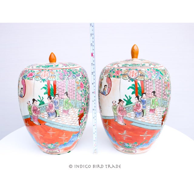 Antique Chinese Ceramic Famille Rose Medallion Jars With Lids - Set of 2 For Sale - Image 4 of 11