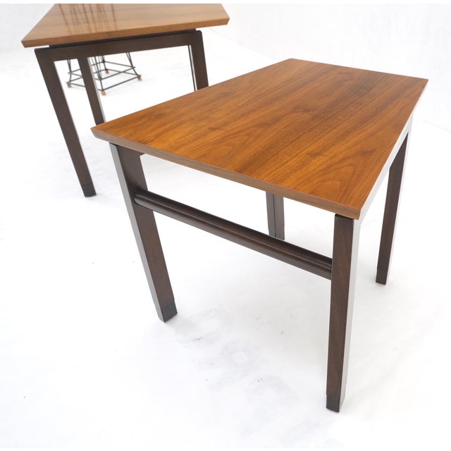 Dunbar Furniture Set of Trapezoid Walnut Mid Century Modern Nesting Stacking End Side Tables MINT For Sale - Image 4 of 14
