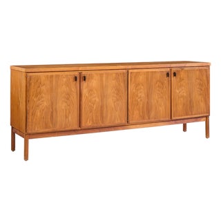 Mid 20th Century Jack Cartwright for Founders Walnut Credenza For Sale