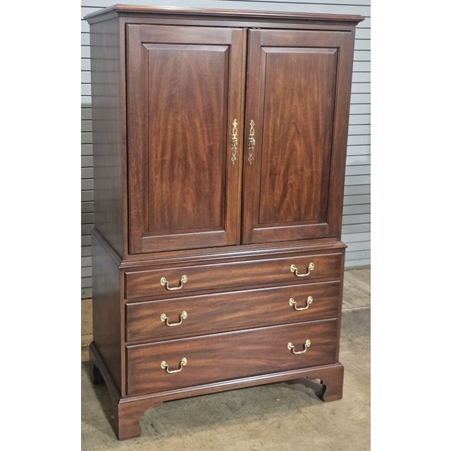 Chippendale Late 20th Century Henkel Harris Solid Mahogany Chifforobe Armoire Tv High Chest For Sale - Image 3 of 11
