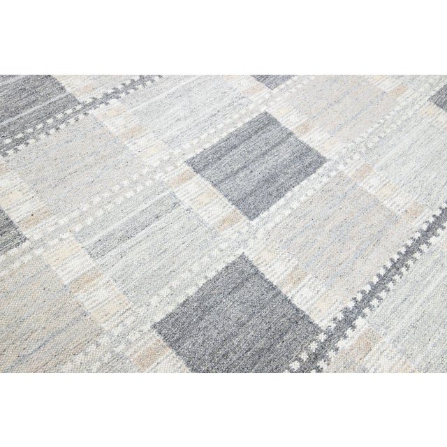 Gray Room Size Modern Scandinavian Wool Rug Handmade With Geometric Pattern in Gray For Sale - Image 8 of 9