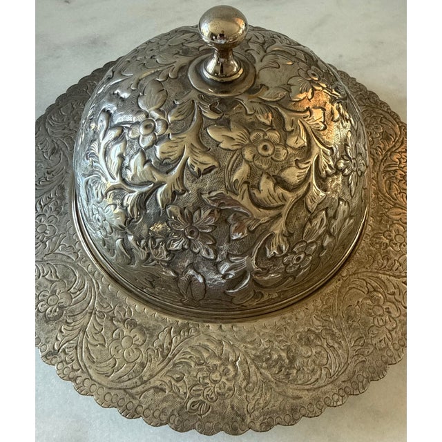 Shabby Chic Vintage Silverplate Large Covered Serving Dish For Sale - Image 3 of 9