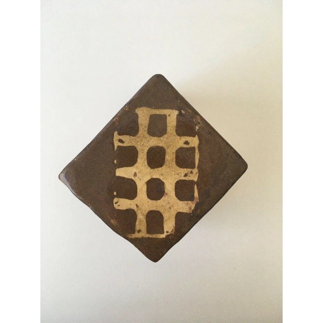 Mid-Century Modern Vintage Mid Century Studio Art Pottery Signed Keepsake Box For Sale - Image 3 of 6