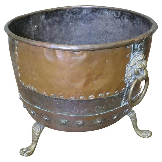 Copper Large Copper Log Cauldron, Early 19th Century For Sale - Image 8 of 8