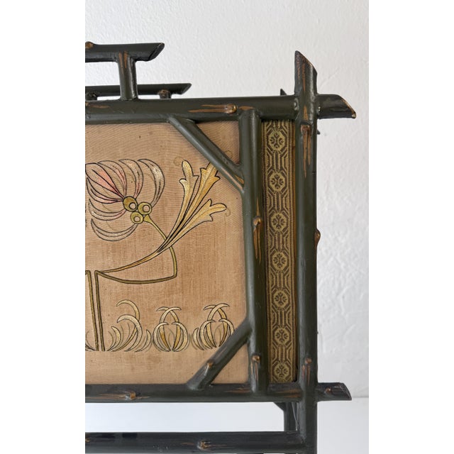 Beige Chinoiserie-Style Magazine Rack in Wood and Silk, 1920s For Sale - Image 8 of 18