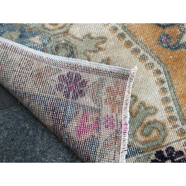 1960s Vintage Oushak Handwoven Tribal Floral Rug - 4′5″ × 7′ For Sale - Image 4 of 11