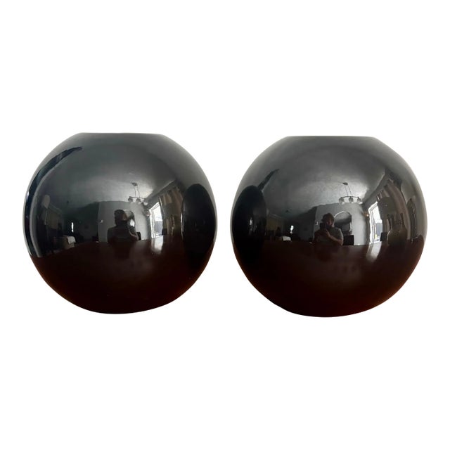 1980s Post Modern Black High Gloss Circular Vases- a Pair For Sale