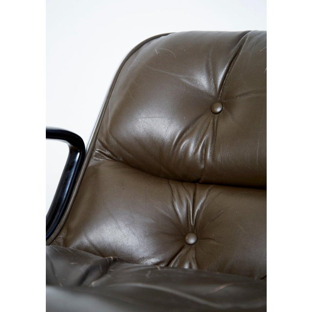 Maroon Executive Chair by Charles Pollock for Knoll International, 1960s For Sale - Image 8 of 14