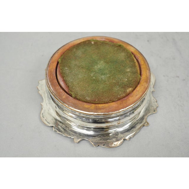 Vintage English Victorian Silver Plated Floral Repousse Bar Wine Bottle Coaster For Sale - Image 12 of 15
