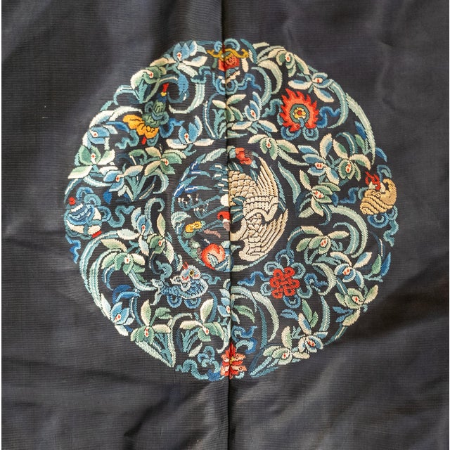 19th Century Chinese Fine Silk Embroidered Dark Blue or Black Informal Robe For Sale - Image 12 of 17