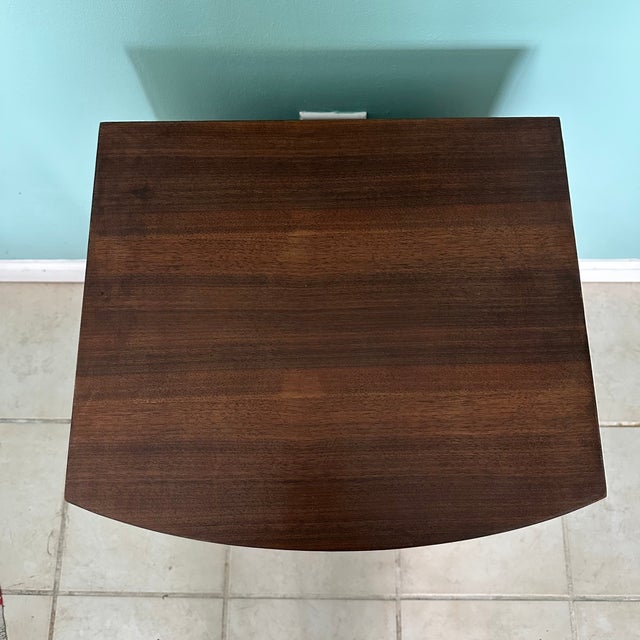 Brown 1940s Art Deco Curved Bow Front Burled Nightstand - Single For Sale - Image 8 of 8