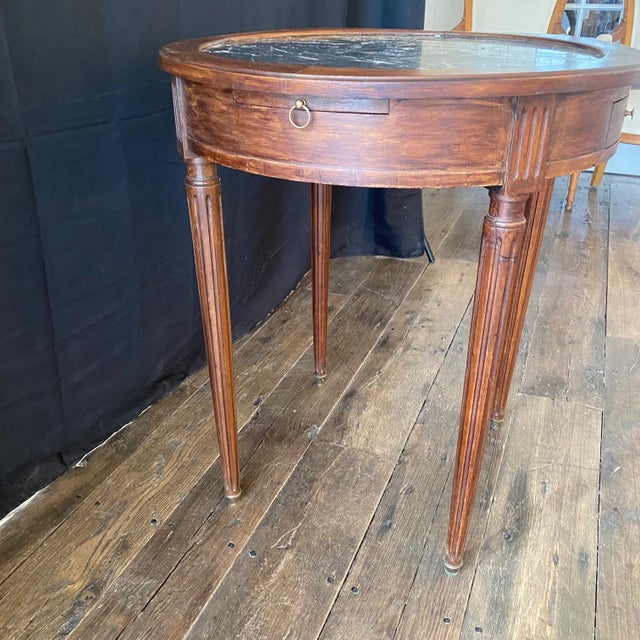 French 19th Century Walnut Bouillotte Side Table With Marble Top For Sale - Image 11 of 12