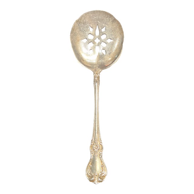Late 19th Century Towle Solid Sterling Silver “Bon-Bon” Server in the Old Master Pattern For Sale