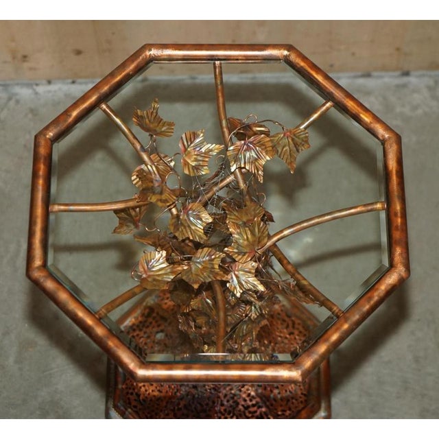 & Vintage 1960s Italian Copper Floral Side End Tables, Set of 2 For Sale - Image 4 of 18