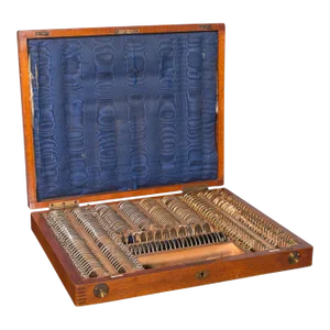 1900s Antique Victorian English Cased Optometrist's Set