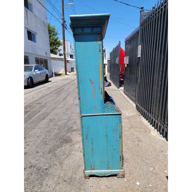 1970s Vintage Farmhouse Style Kitchen Cabinet For Sale In Los Angeles - Image 6 of 18