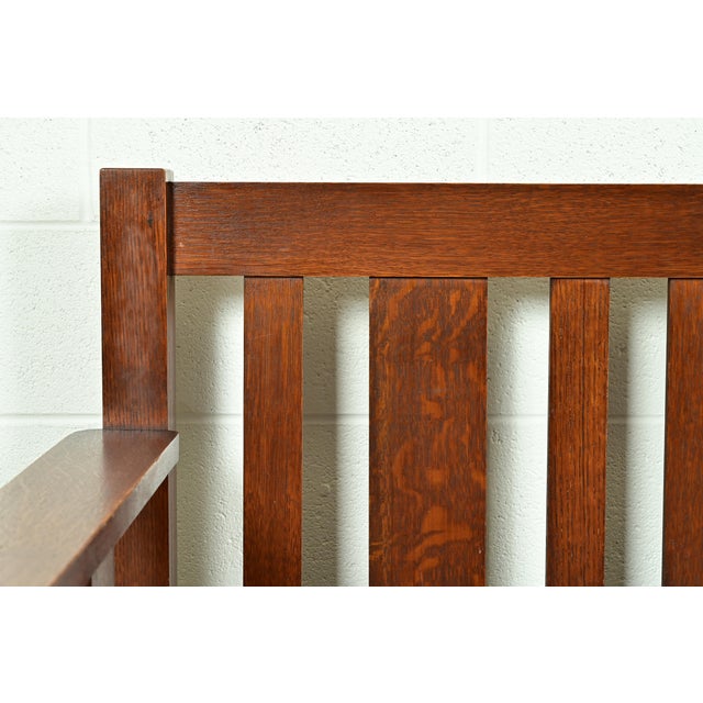 Limbert Style Antique Mission Oak Arts & Crafts Settle Sofa, Circa 1910 For Sale In South Bend - Image 6 of 11