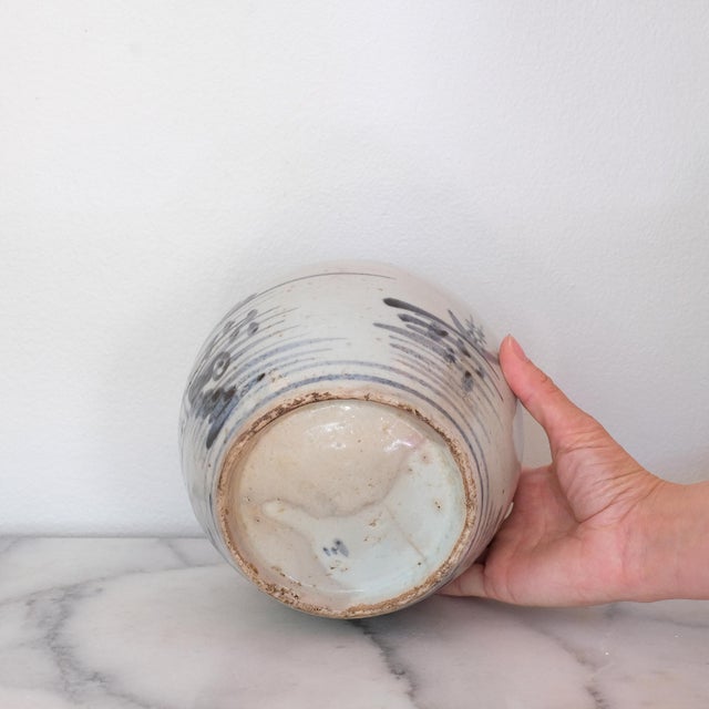 Antique Scenic Hand-Painted Chinese Ginger Jar For Sale In Raleigh - Image 6 of 8