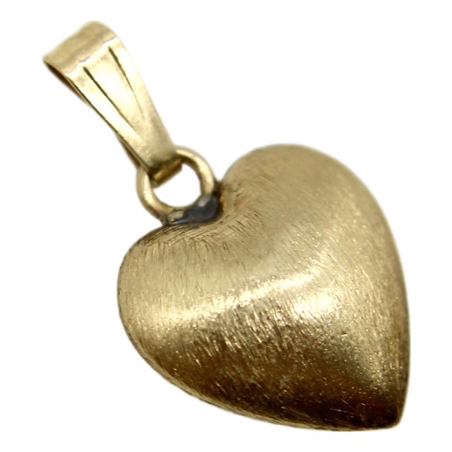 Vintage 14k Gold Puffy Heart Pendant / Charm For Sale