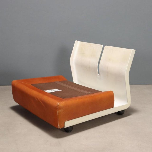 Orange Amanta Lounge Chairs by Mario Bellini For Sale - Image 8 of 12