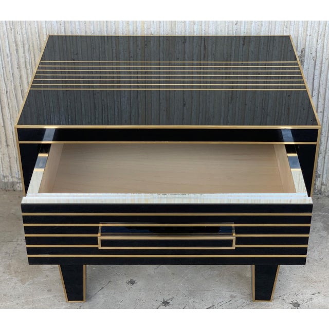 Brass New Pair of Mirrored Low Nightstand in Black Mirror and Chrome with Drawer For Sale - Image 8 of 18