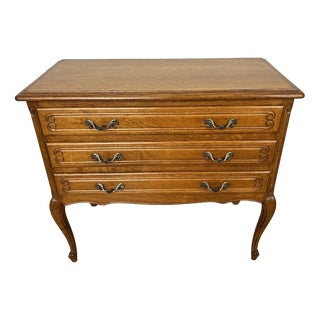 Vintage French Louis Oak Chest of 3 Drawers For Sale