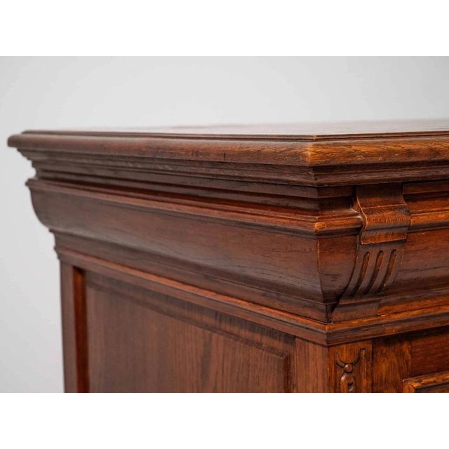 Antique Chest of Drawers in Oak For Sale - Image 11 of 14