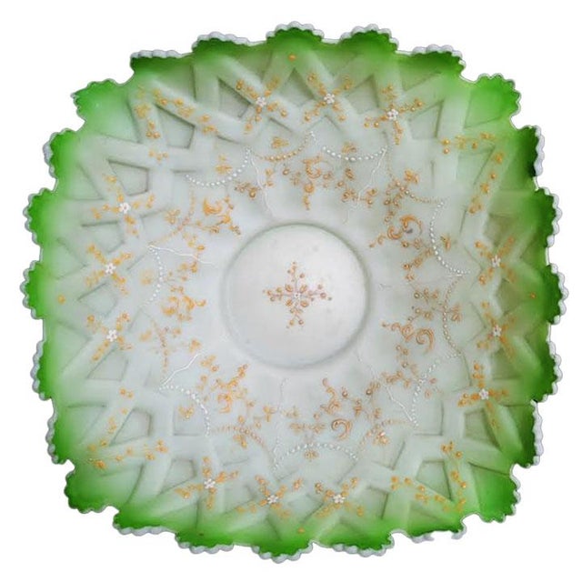 A stunning late 19th to early 20th-century antique Bavarian fine porcelain centerpiece bowl, showcasing the masterful mold...