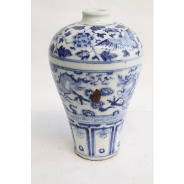 Vintage Blue and White Meiping Vase. For Sale In Los Angeles - Image 6 of 6