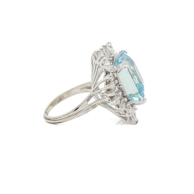 Mid-Century 14k White Gold, Aquamarine, & Marquise Diamond Halo Cocktail Ring For Sale - Image 9 of 10