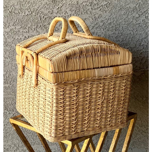 1970s Circa 1970 Coastal Chic Nicely-Sized Decorative Rattan Sewing Basket With Folding Latch Handles For Sale - Image 5 of 15