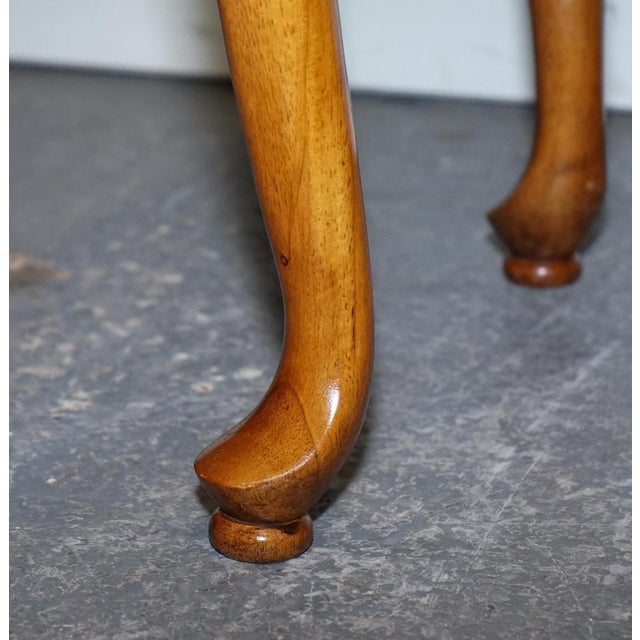 Georgian Walnut Console Table on Cabriole Legs, 1980s For Sale - Image 6 of 15