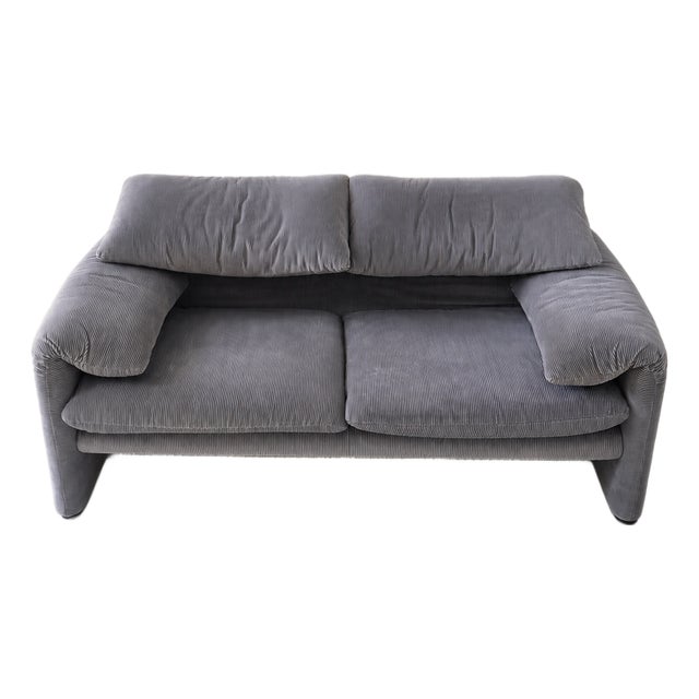 Maralunga 2-Seater Sofa by Vico Magistretti for Cassina, 1970s For Sale
