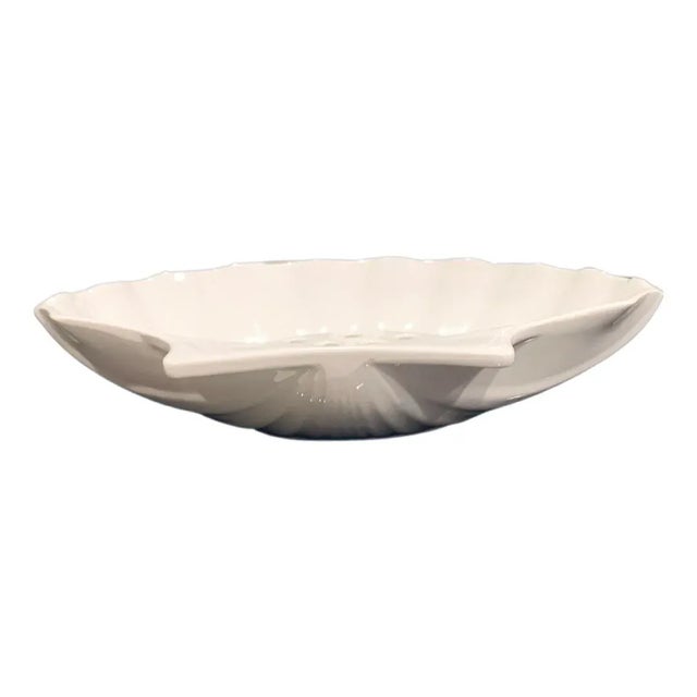 American Vintage Trenton Pottery Oysters & Shrimps Serving Plate With Perforated Well, Usa c.1940 For Sale - Image 3 of 8