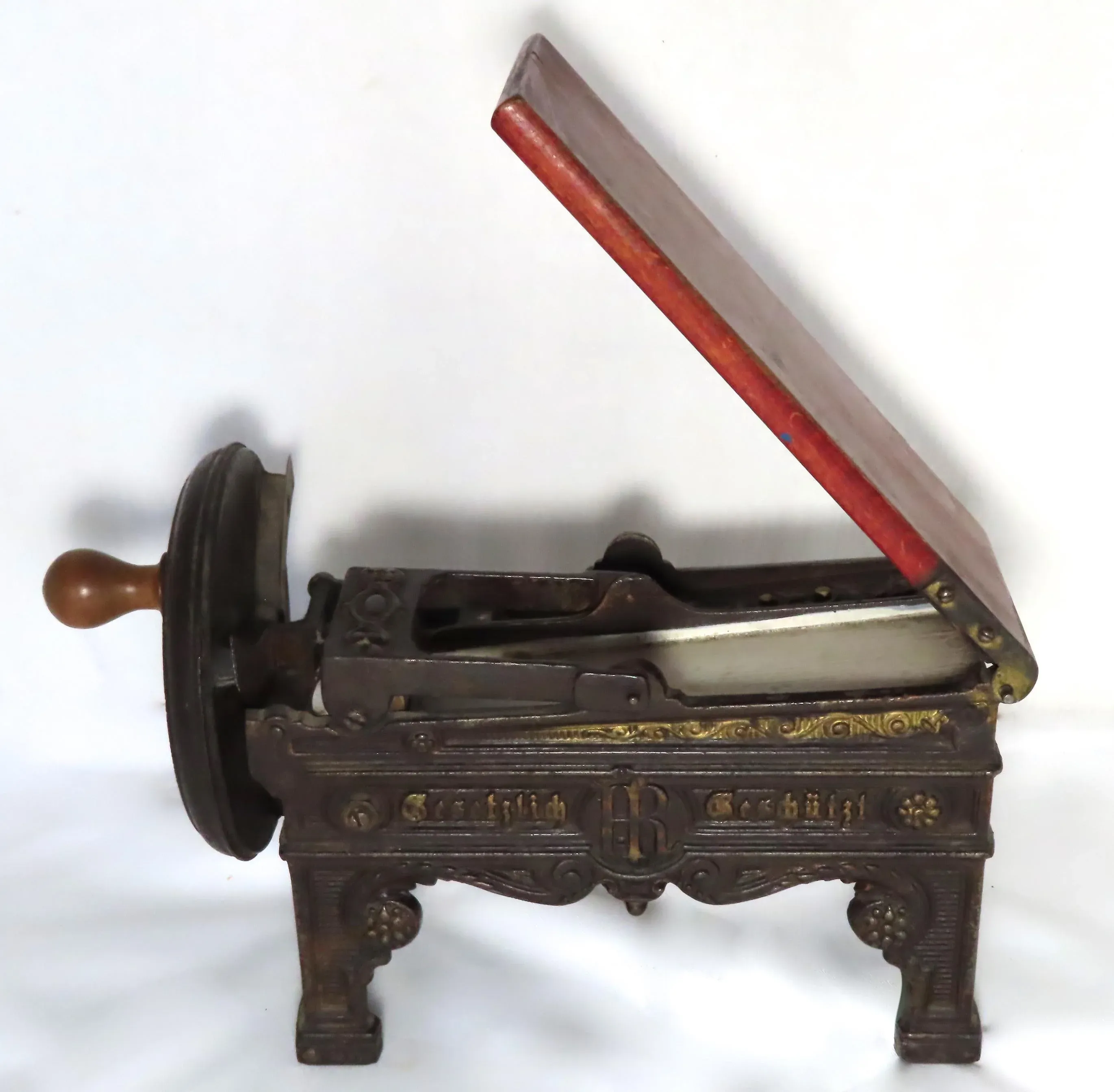 Antique Cast Iron Hand Crank Mechanical Tobacco Cutter