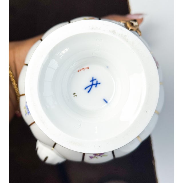 Vintage Meissen Porcelain Gilt Floral Tea Pot For Sale In Detroit - Image 6 of 6