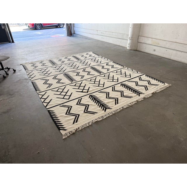 2010s 9ft 2in X 12ft 3in Four Hands Coulter Graphic Wool Area Rug For Sale - Image 5 of 12