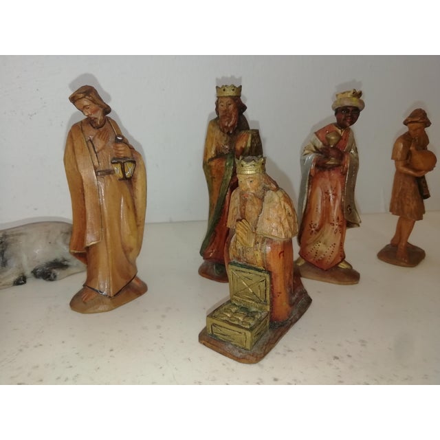 Wooden Nativity Scene by Karl Kuolt for Anri Val Gardena, Italy, 1950s, Set of 17, Set of 17 For Sale - Image 14 of 18