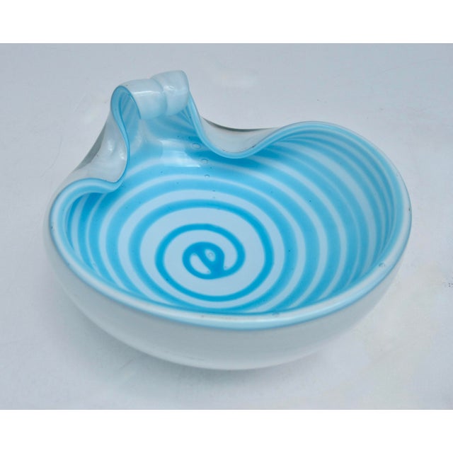 C.1960's Italian Hand-Blown Alfredo Barbini "Infinity," Swirl Triple Cased Murano Catchall Bowl For Sale - Image 13 of 18