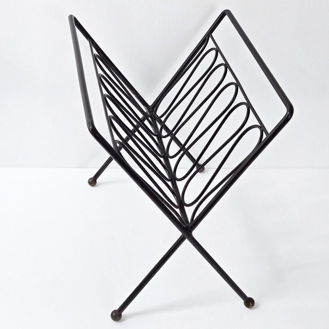 Good overall condition, with normal signs of wear and slight oxidation. Height 41 cm. Length 41 cm. Width 31 cm....