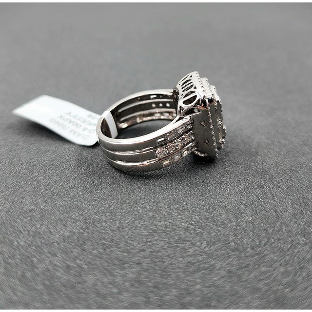 Metal 3.00 Ct Effy Diamond Ring Size 7 For Sale - Image 7 of 10