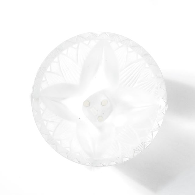 Transparent Mid-Century Modernist Frosted Crystal Thebes Vase Signed Lalique For Sale - Image 8 of 14