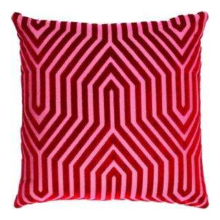 Vanderbilt Velvet Pillow Cover in Fuchsia, 22x22 Pillow For Sale