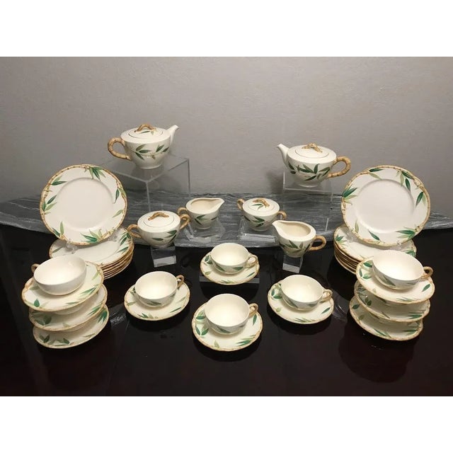 Pristine 42-Pc Mid Century Maruta Ware "Tropicana" Dinnerware Set - Hand Painted Bamboo Art of the Table For Sale - Image 11 of 11