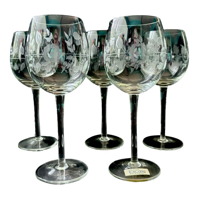 Vintage Toscany Hand Blown Wine Glasses Set of 5 – Romanian Mid-Century Floral Cut Crystal Stemware - Toy57 Pattern For Sale