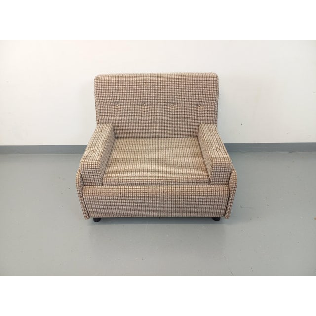 Large Vintage Lounge Chair in Wool Fabric, 1970s For Sale - Image 13 of 18
