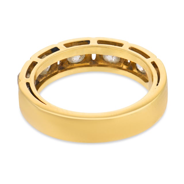 Vintage Old Mine Cut Diamond Five Stone 18k Yellow Gold Band, Size 6 For Sale In Los Angeles - Image 6 of 7