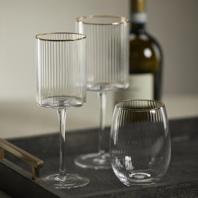Contemporary Ottica White Wine Glasses with Gold Rim, Set of 4 For Sale - Image 3 of 5